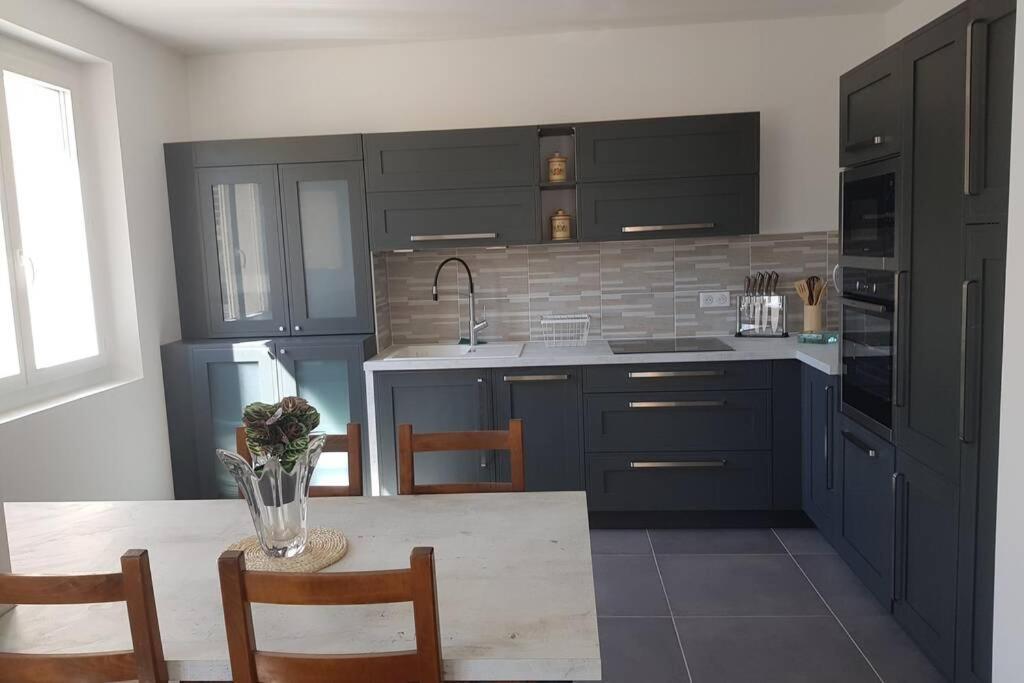 Le Calme En Provence Villa Tulette Ngoại thất bức ảnh